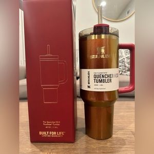 Stanley Lainey Wilson Country Gold